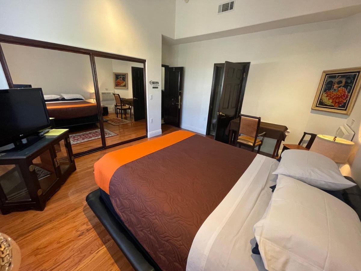 Entire Second Flr - Santa Monica Luxury Roman Villa Los Angeles Exterior photo