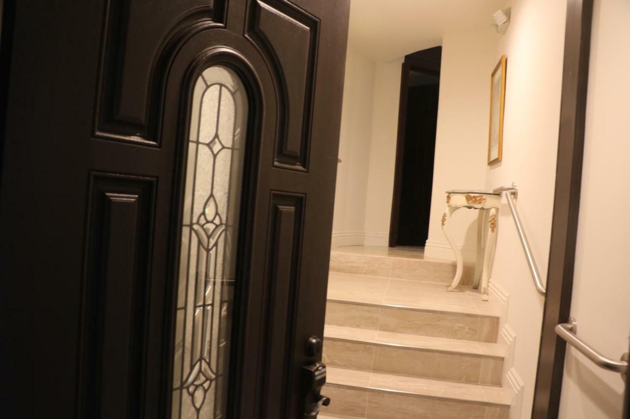 Entire Second Flr - Santa Monica Luxury Roman Villa Los Angeles Exterior photo