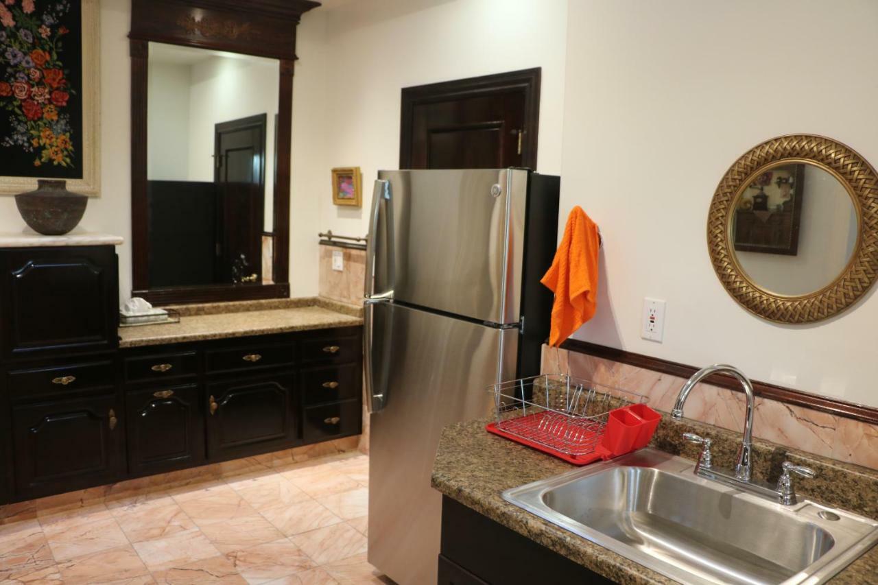 Entire Second Flr - Santa Monica Luxury Roman Villa Los Angeles Exterior photo